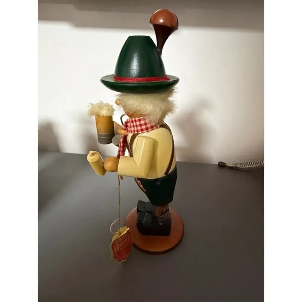 Steinbach Oktoberfest Chubby Drinking / smoking Nutcracker Made in Germany